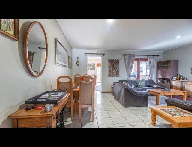 3 BEDROOM HOUSE FOR SALE IN BOTHASIG